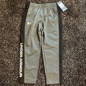 ✨NWT✨Boys Under Armour Pants